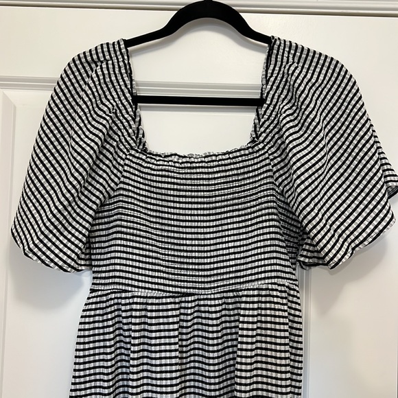 Thyme Maternity Dress - size medium - Picture 2 of 8